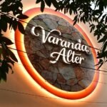 Letreiro da Pousada Varandas Alter